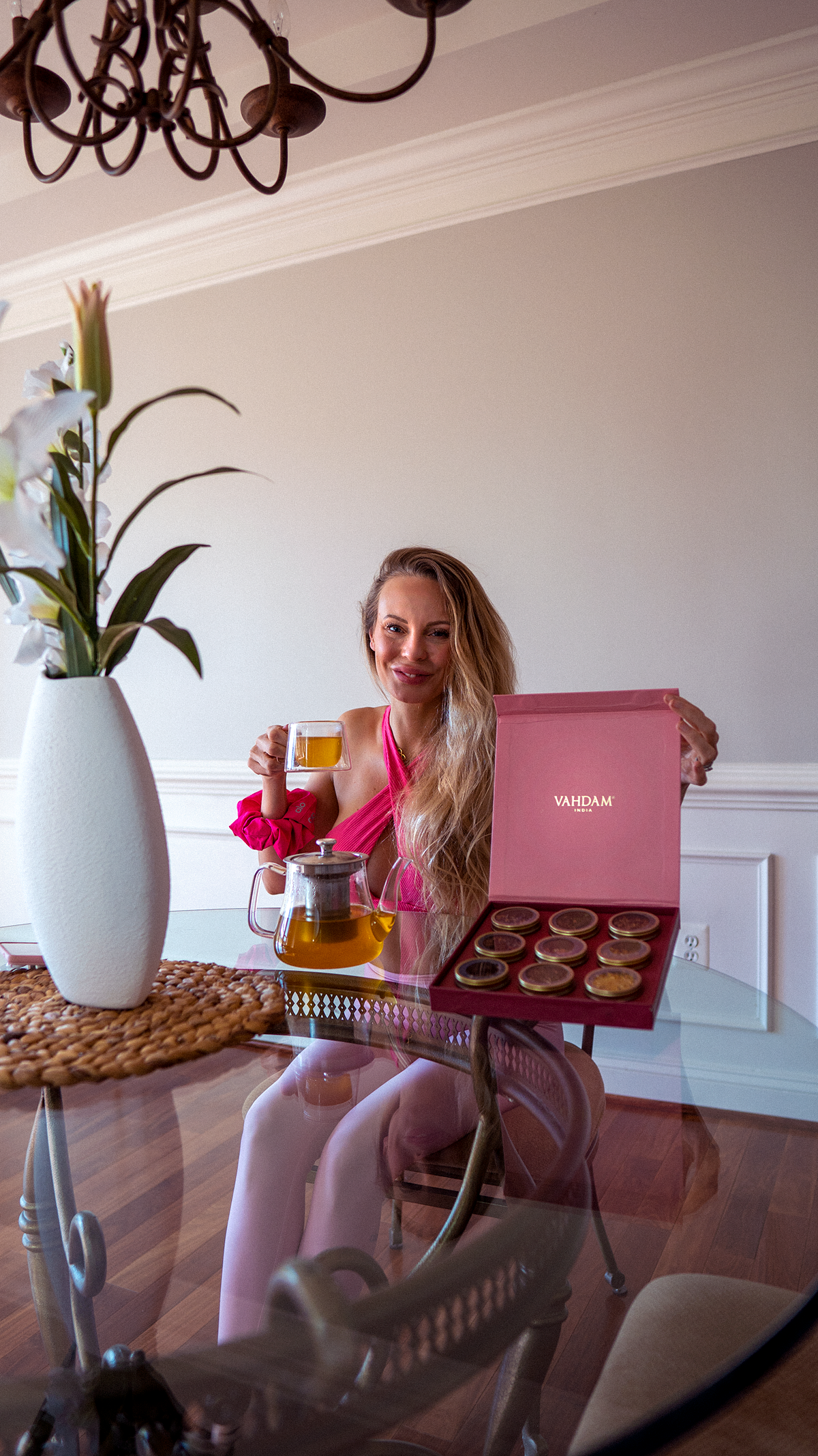 Weekend in Paris, Holiday Tea Gift, Set of 9